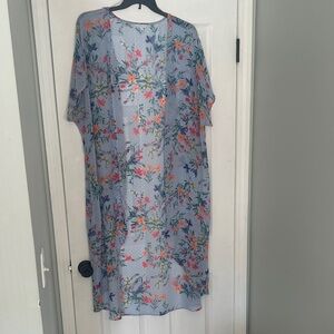 The NEW Boutique Floral Blue Wrap